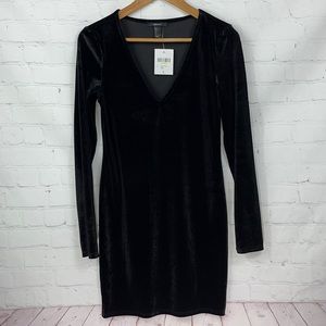 New With Tag Black Long Sleeve Forever 21 Women's Dress Size Large